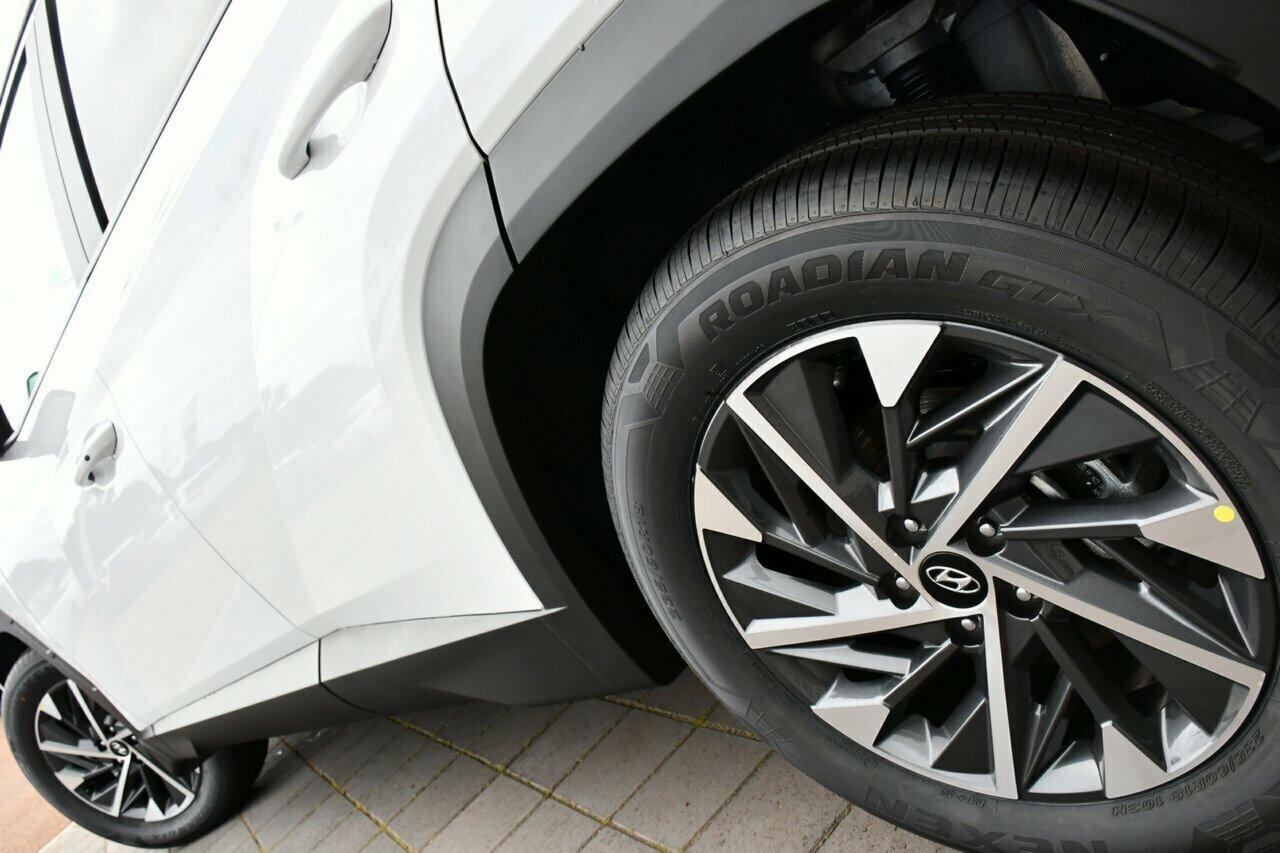 Hyundai Tucson image 4