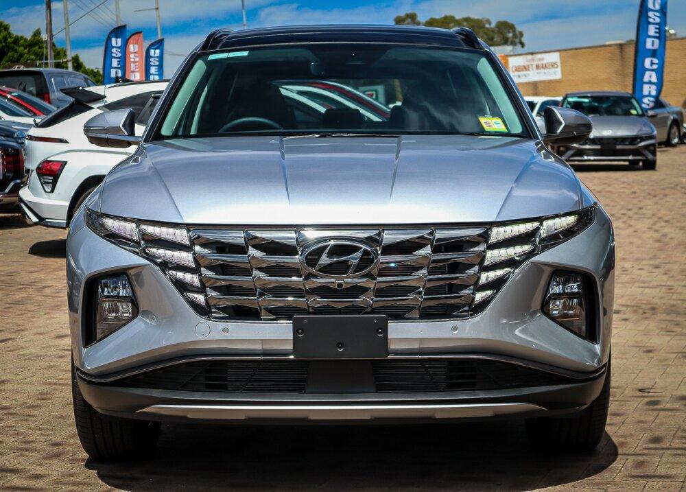 Hyundai Tucson image 3