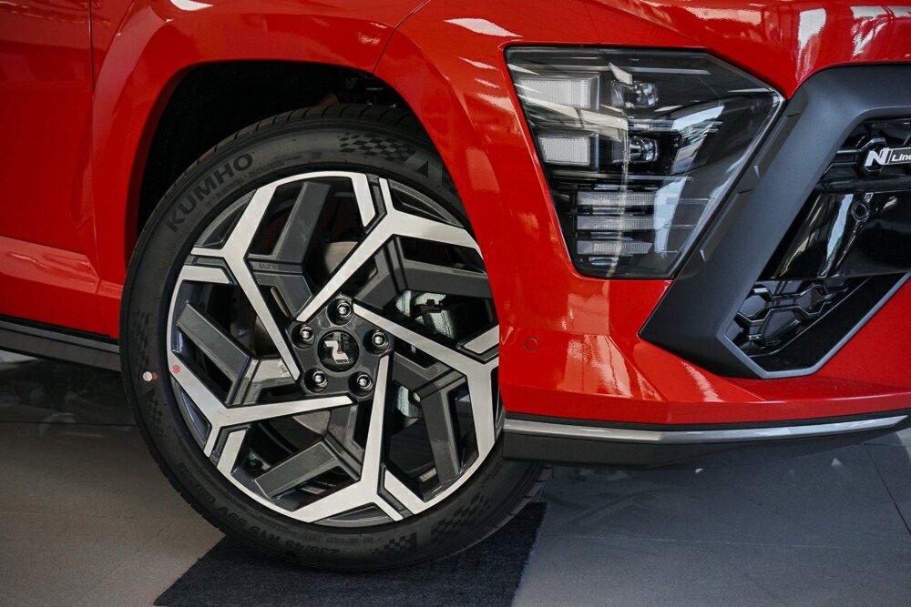 Hyundai Kona image 2