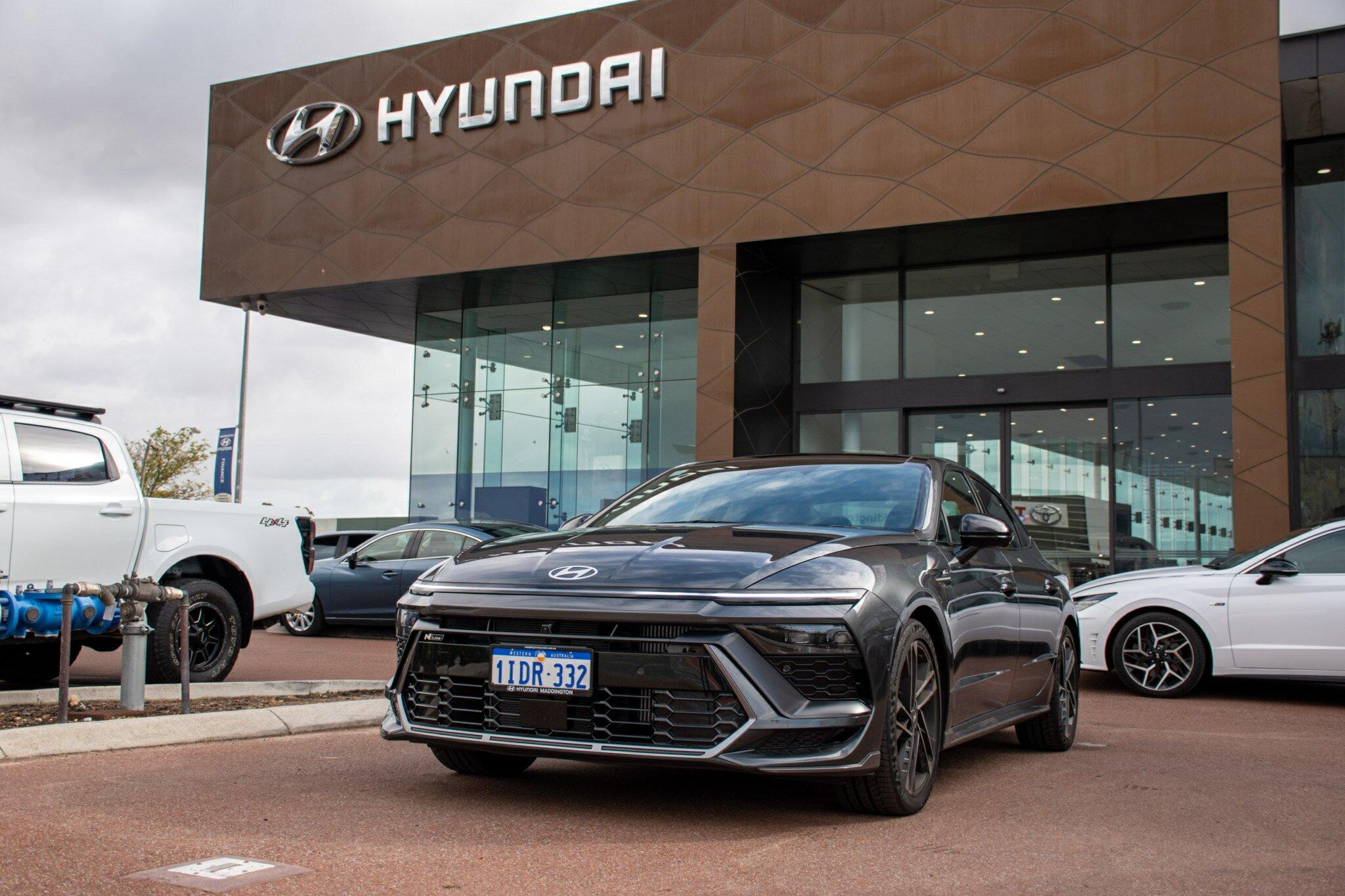 Hyundai Sonata image 3