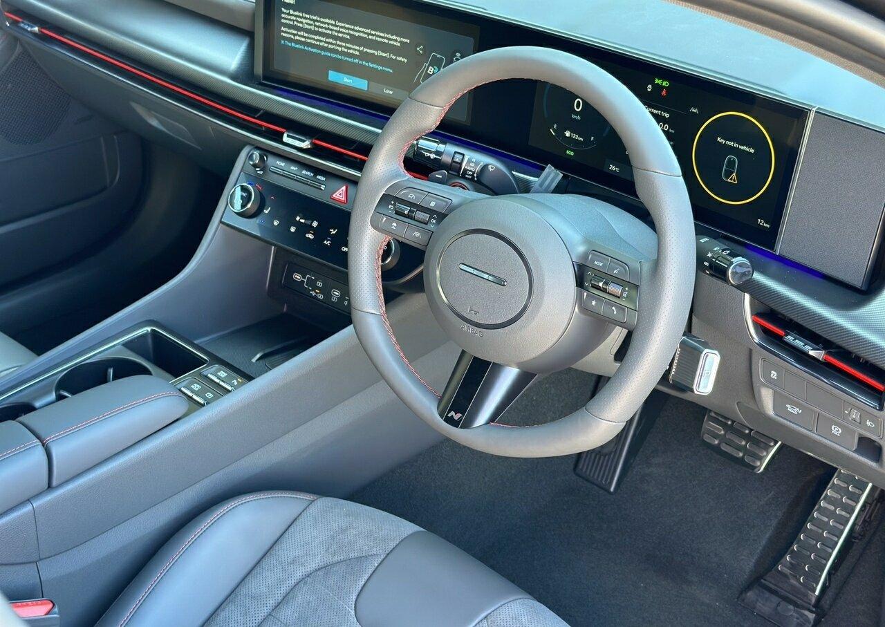 Hyundai Sonata image 4