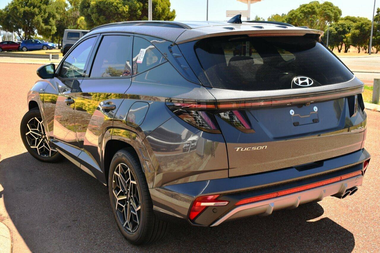 Hyundai Tucson image 3