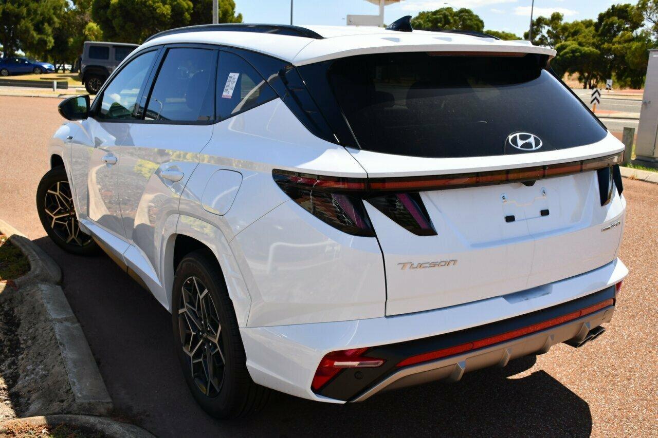 Hyundai Tucson image 3