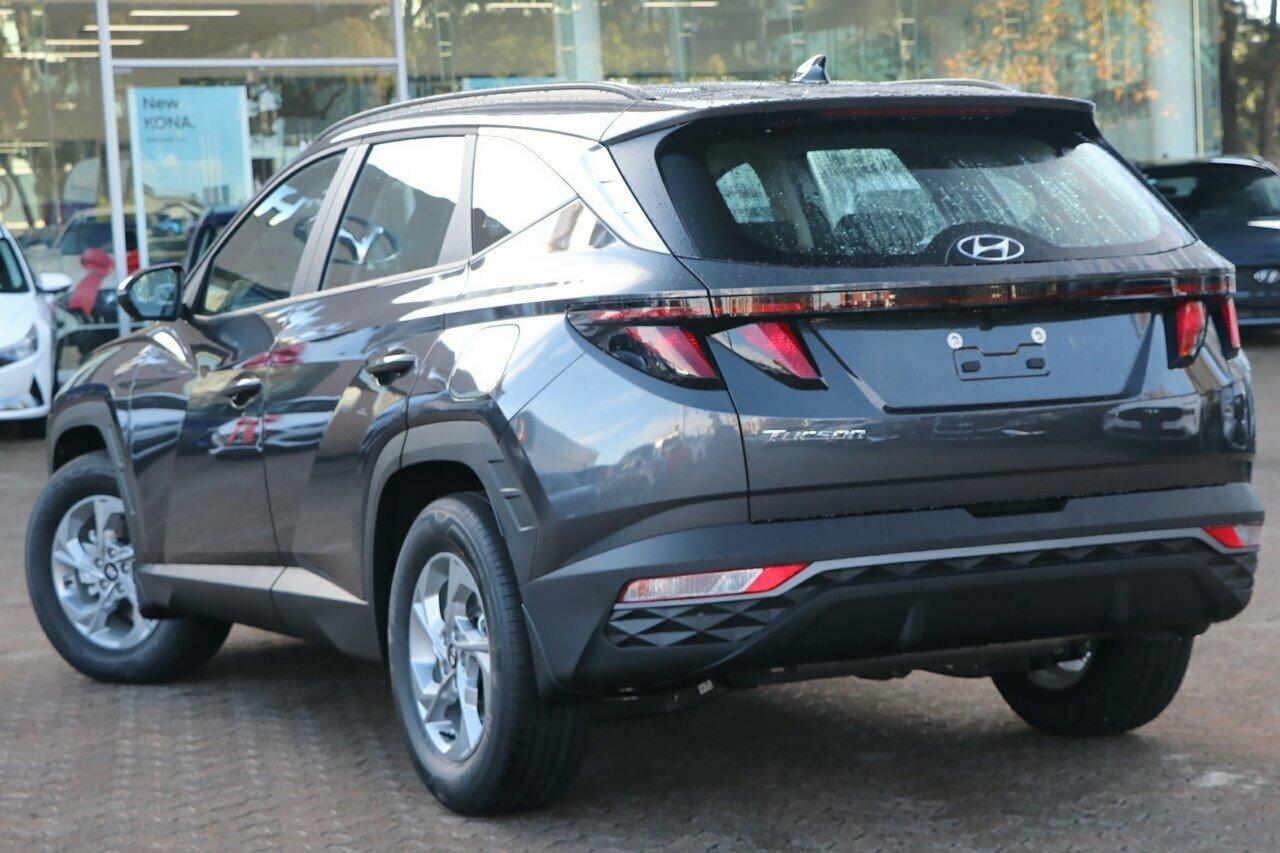 Hyundai Tucson image 3