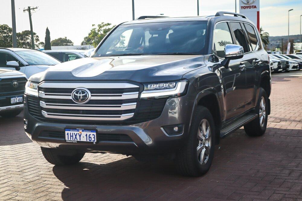 Toyota Landcruiser image 4