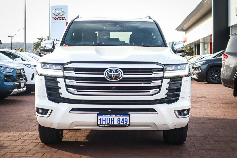 Toyota Landcruiser image 3