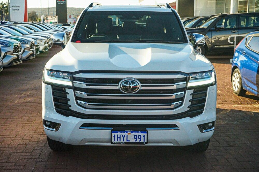 Toyota Landcruiser image 3