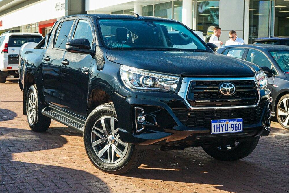 Toyota Hilux image 1