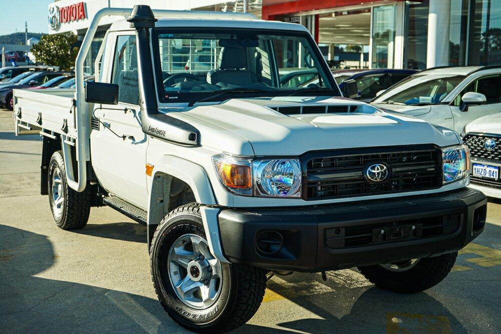 Toyota Landcruiser image 1
