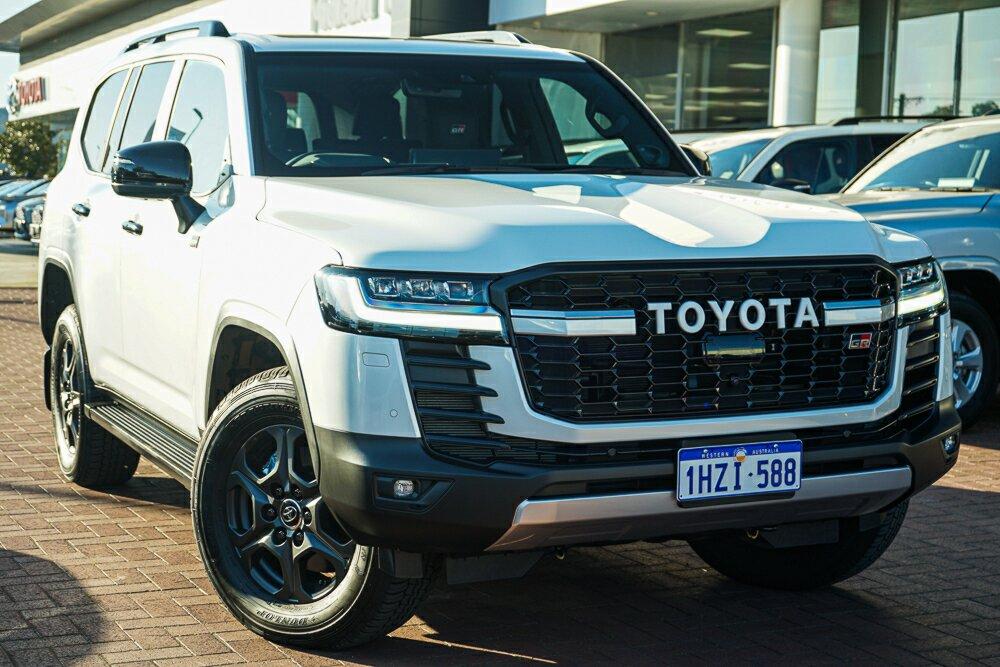 Toyota Landcruiser image 1