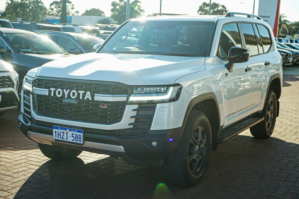 Toyota Landcruiser image 4