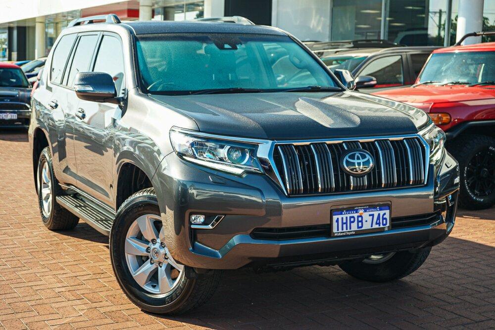 Toyota Landcruiser Prado image 1