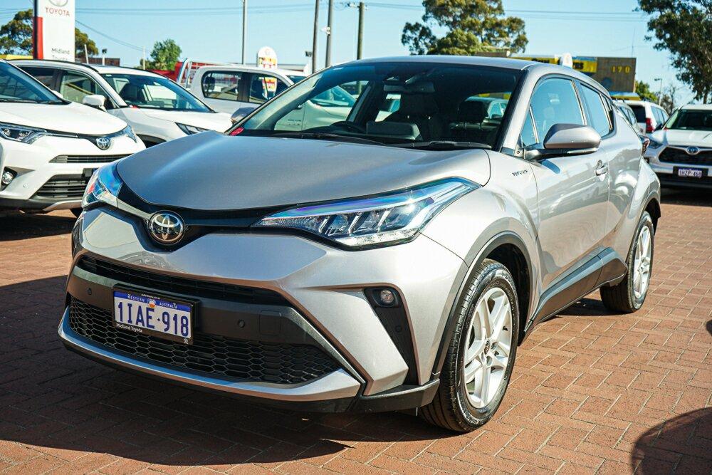 Toyota C-hr image 4