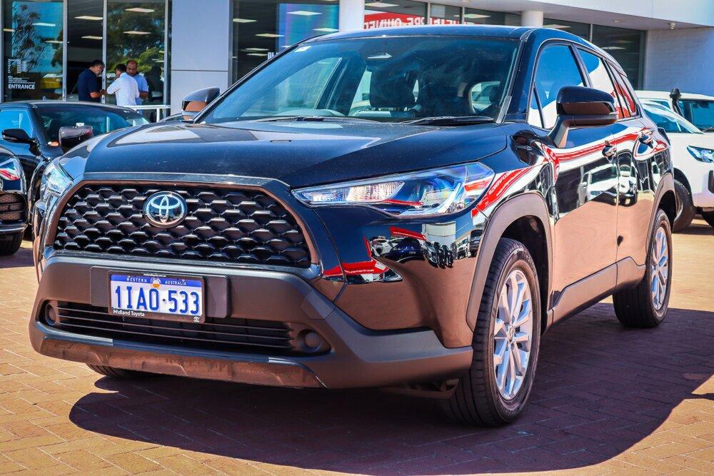 Toyota Corolla Cross image 4