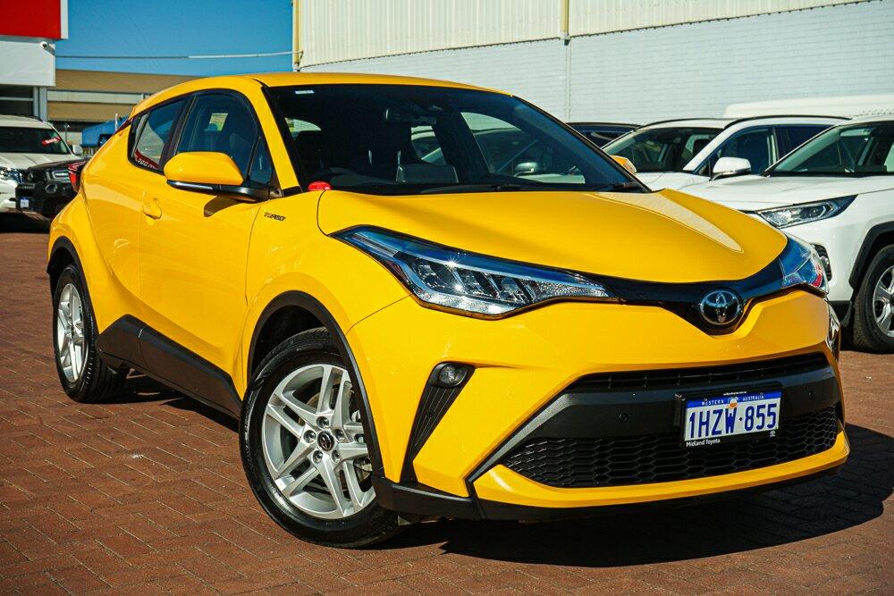 Toyota C-hr image 1