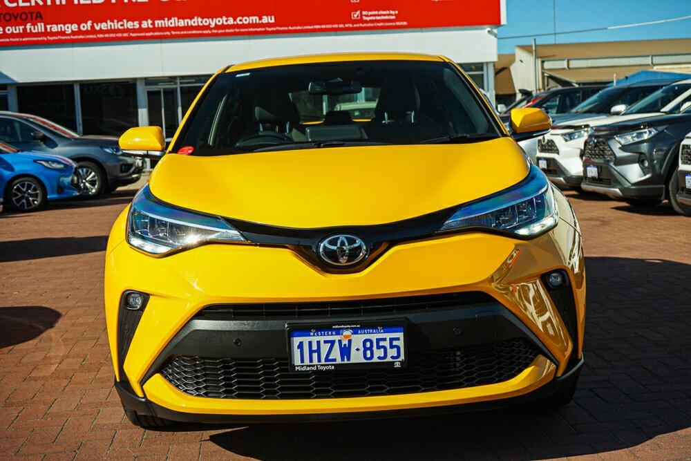 Toyota C-hr image 3