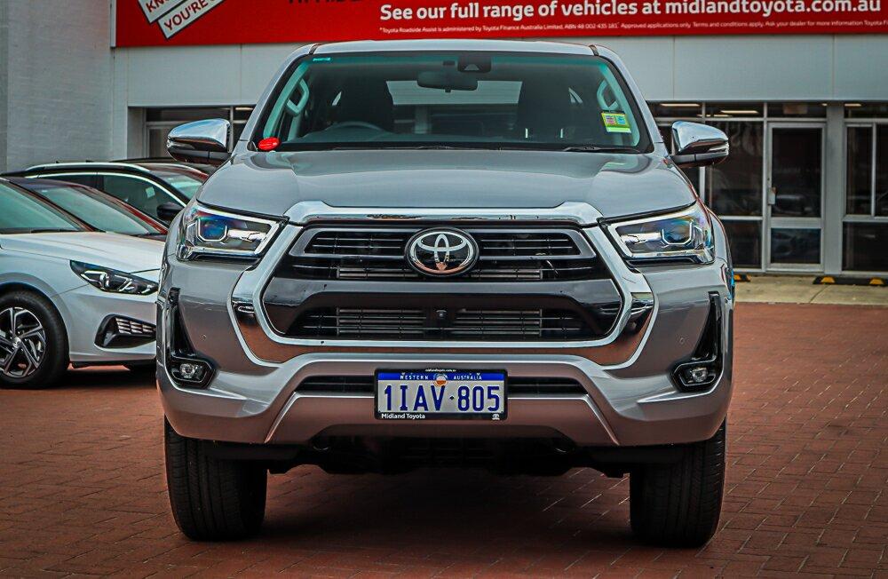 Toyota Hilux image 3