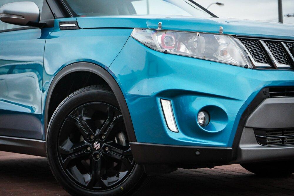 Suzuki Vitara image 2