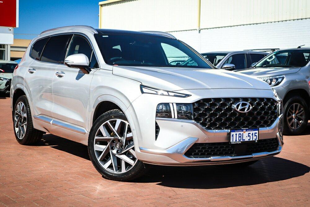 Hyundai Santa Fe image 1