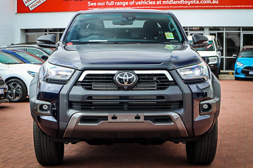 Toyota Hilux image 3