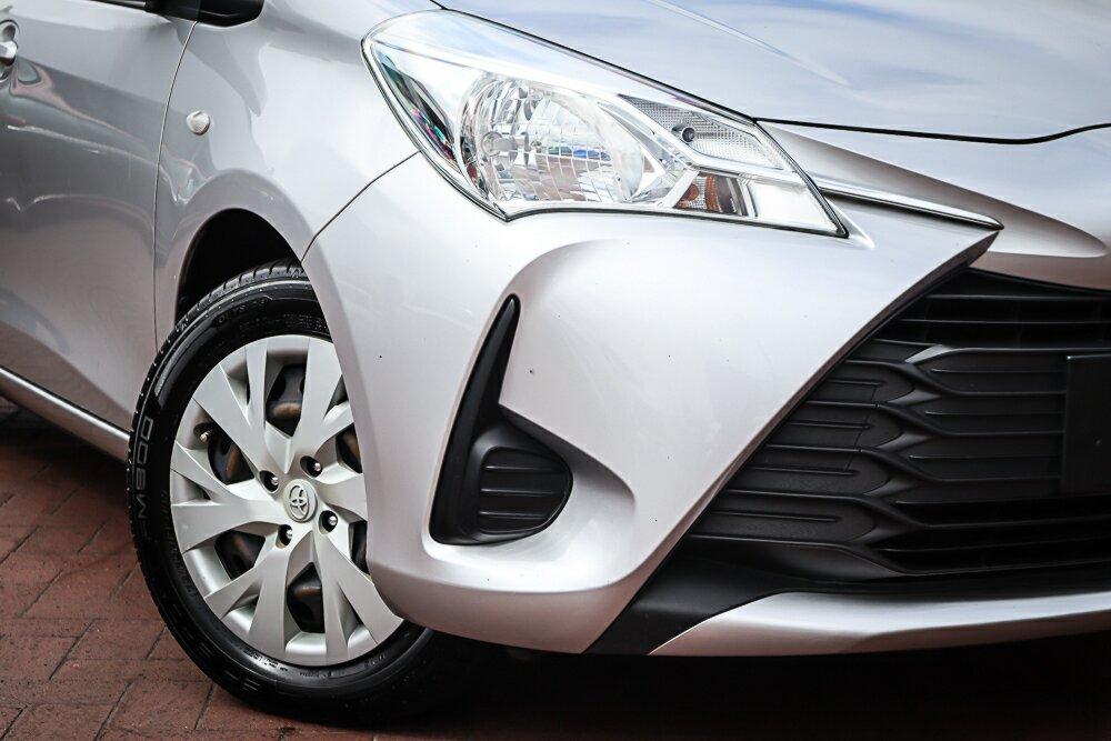 Toyota Yaris image 2