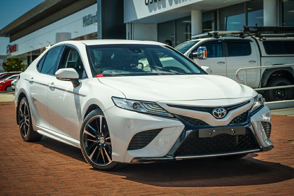 Toyota Camry image 1