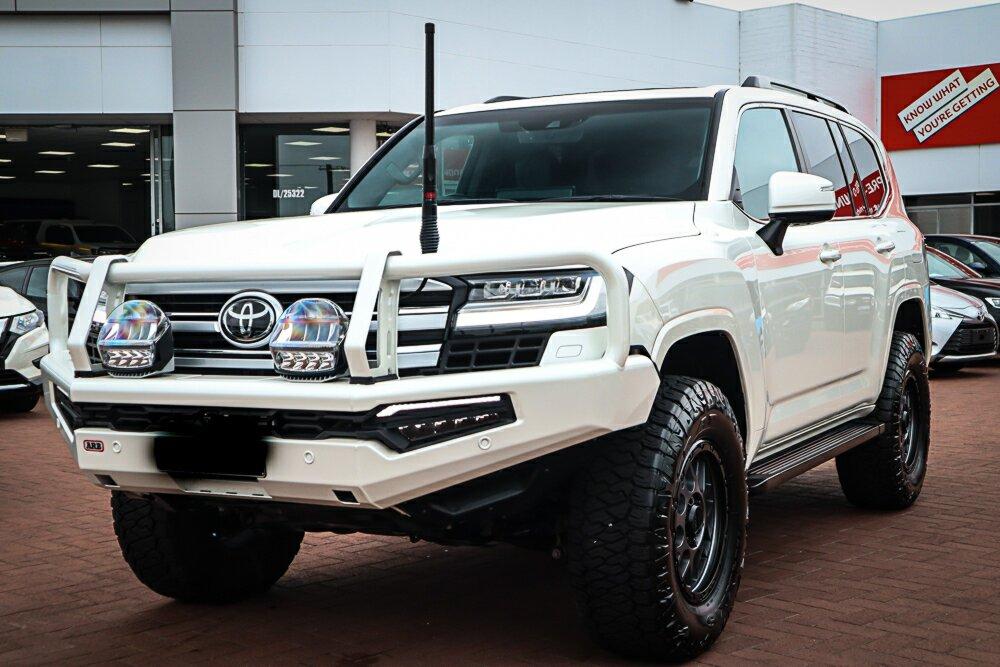Toyota Landcruiser image 4