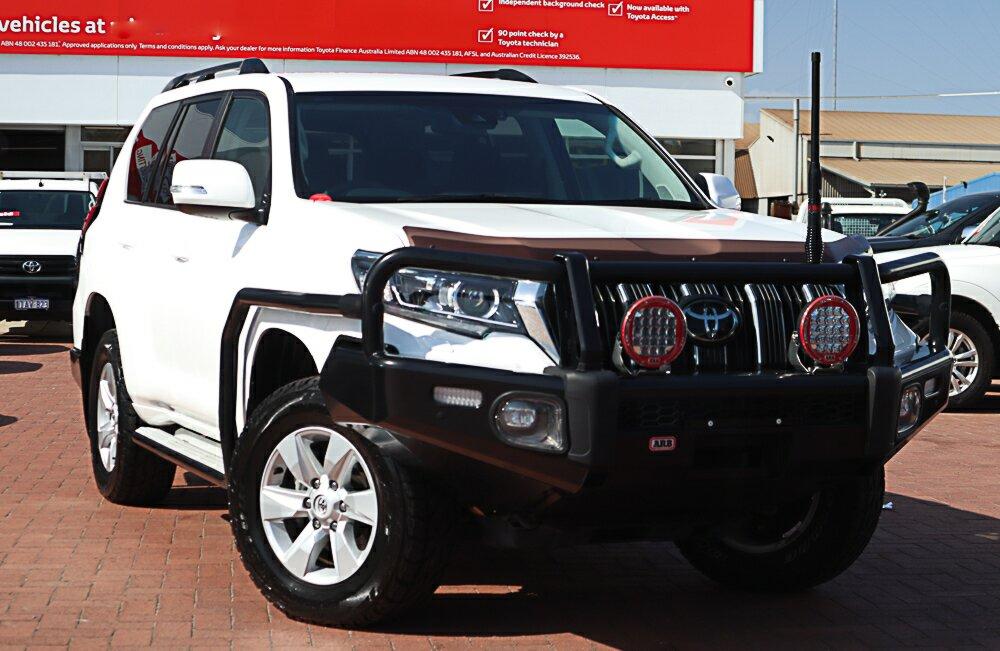 Toyota Landcruiser Prado image 1