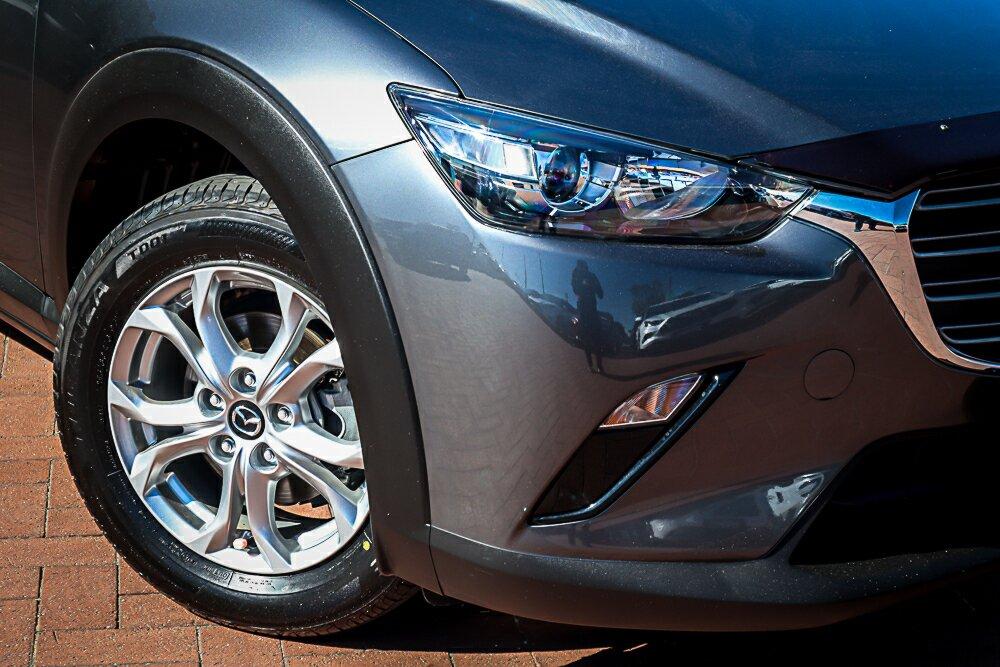 Mazda Cx-3 image 2