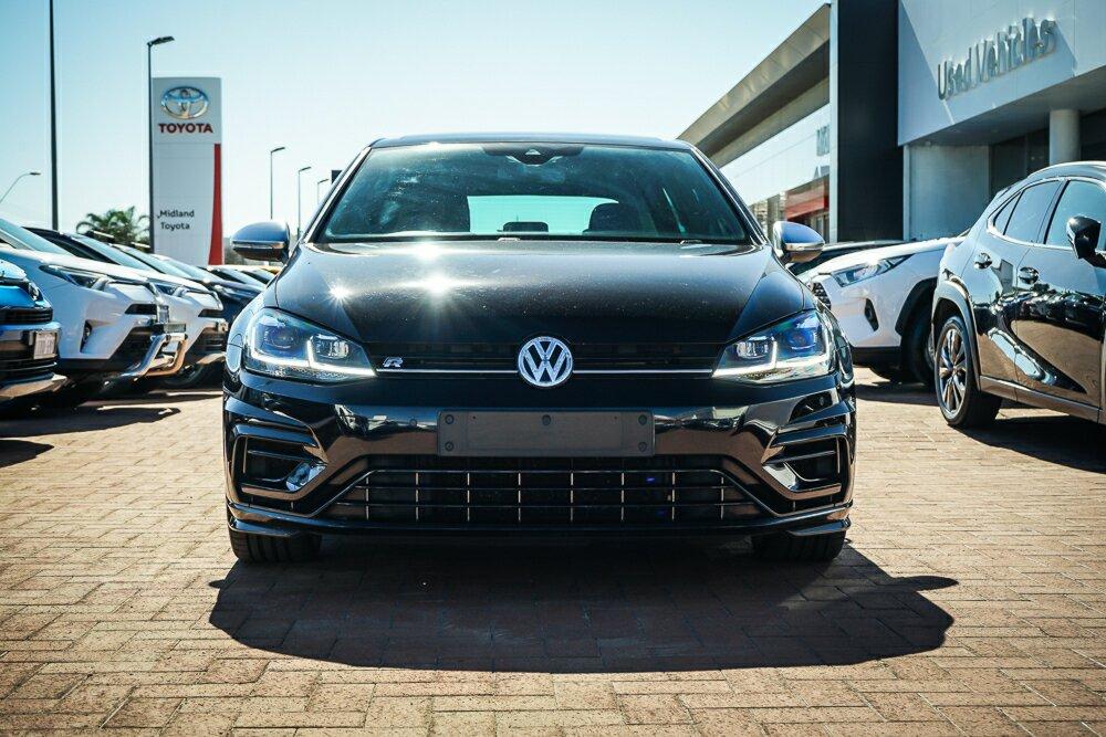 Volkswagen Golf image 3