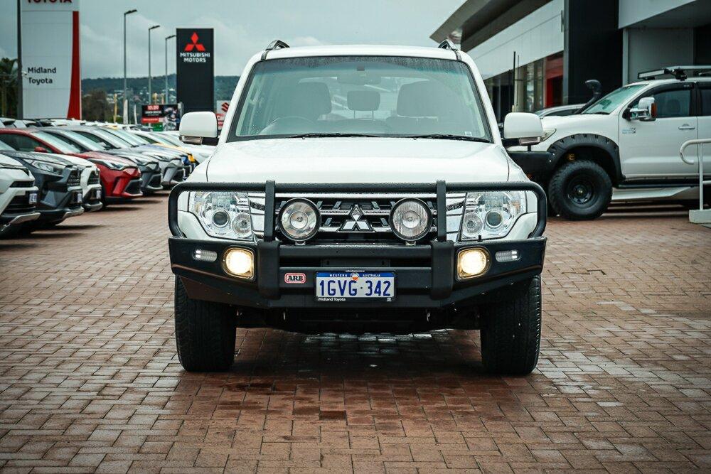 Mitsubishi Pajero image 3