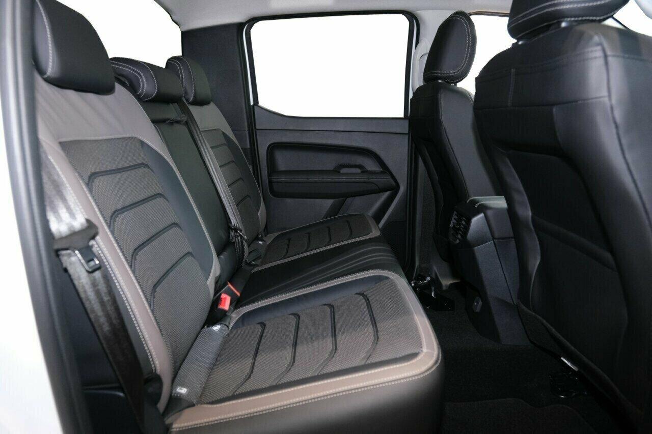 Volkswagen Amarok image 4