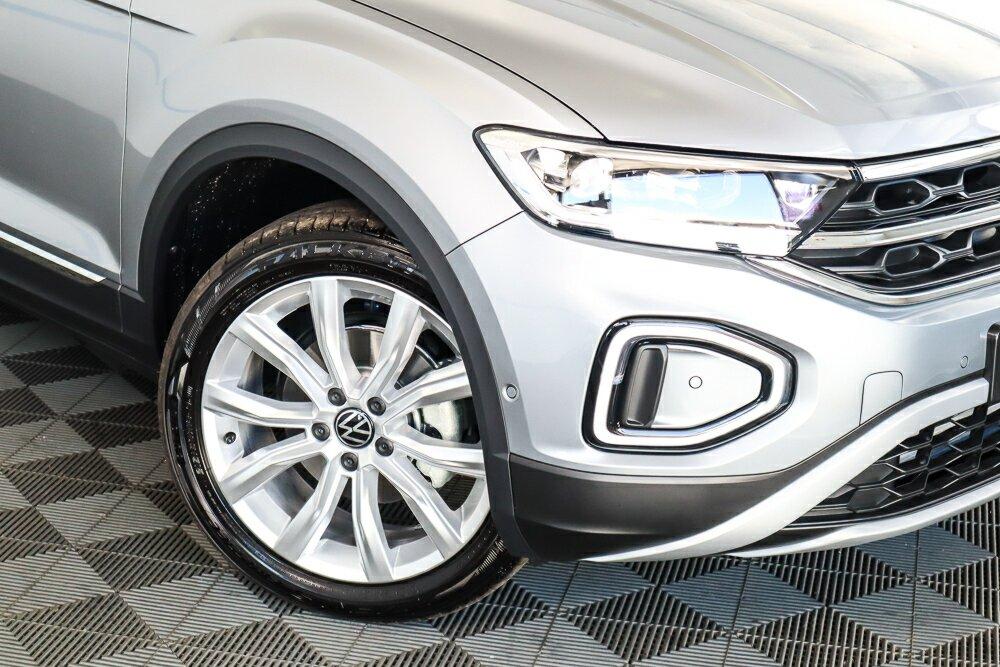 Volkswagen T-roc image 2