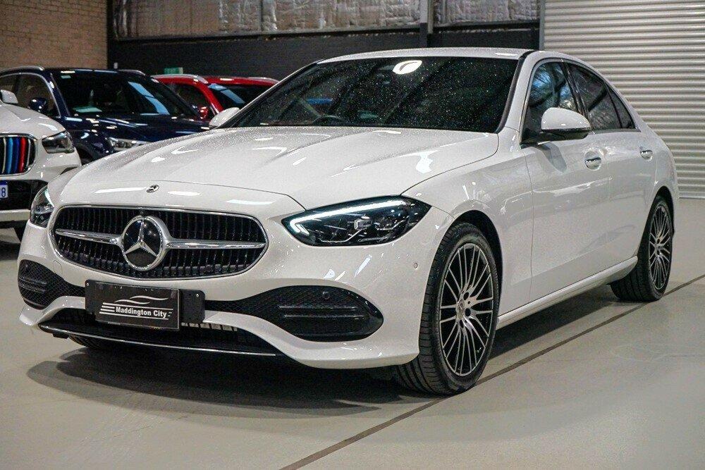 Mercedes Benz C-class image 4