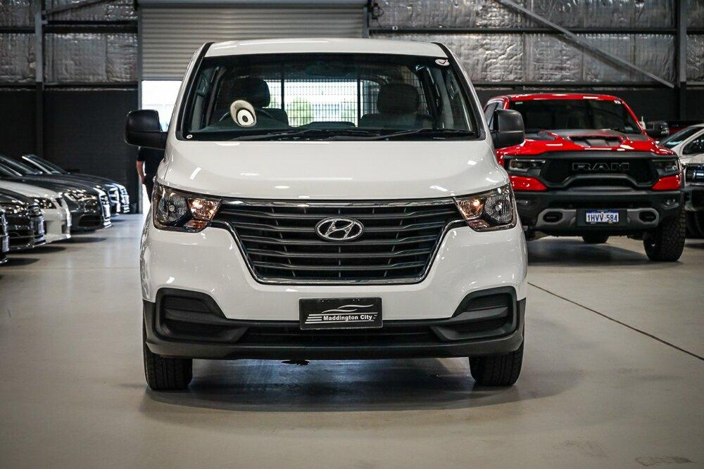 Hyundai Iload image 3