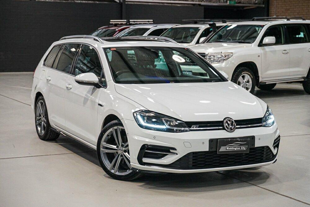 Volkswagen Golf image 1
