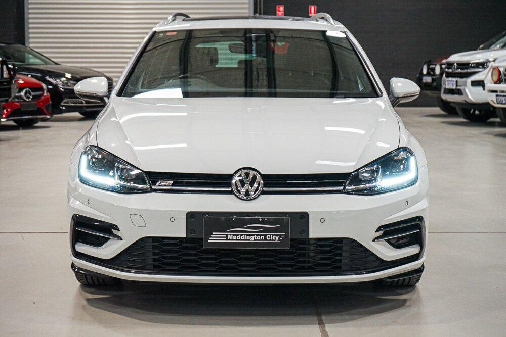 Volkswagen Golf image 2