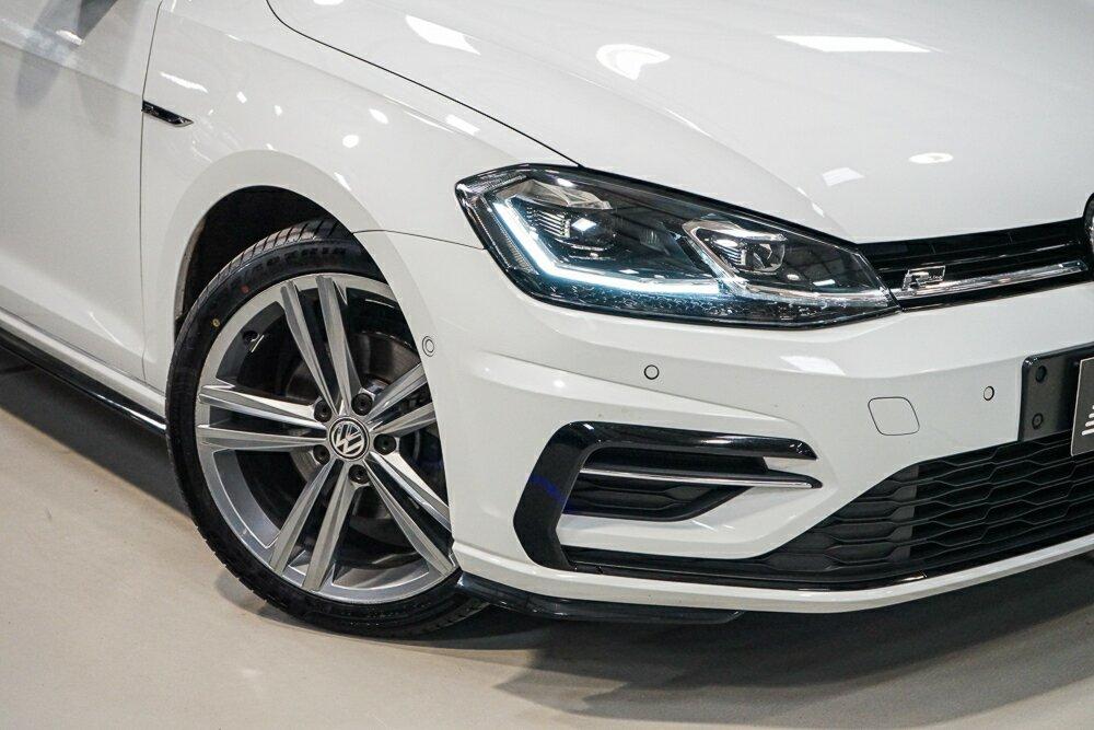 Volkswagen Golf image 3
