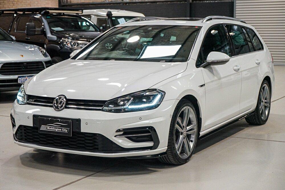 Volkswagen Golf image 4