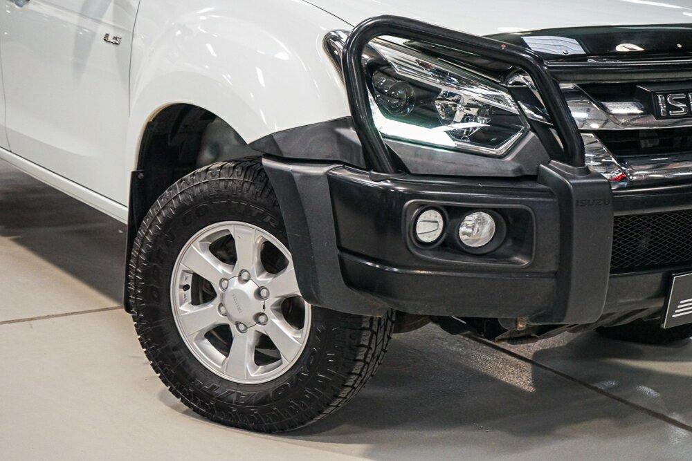 Isuzu D-max image 3