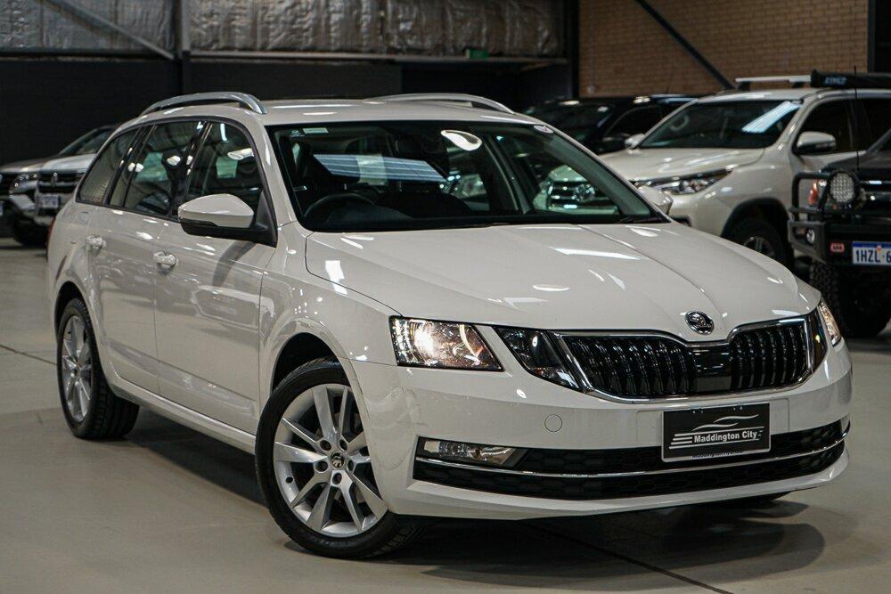 Skoda Octavia image 1