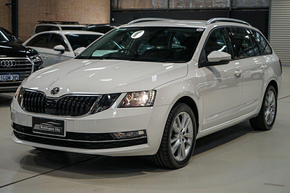 Skoda Octavia image 3