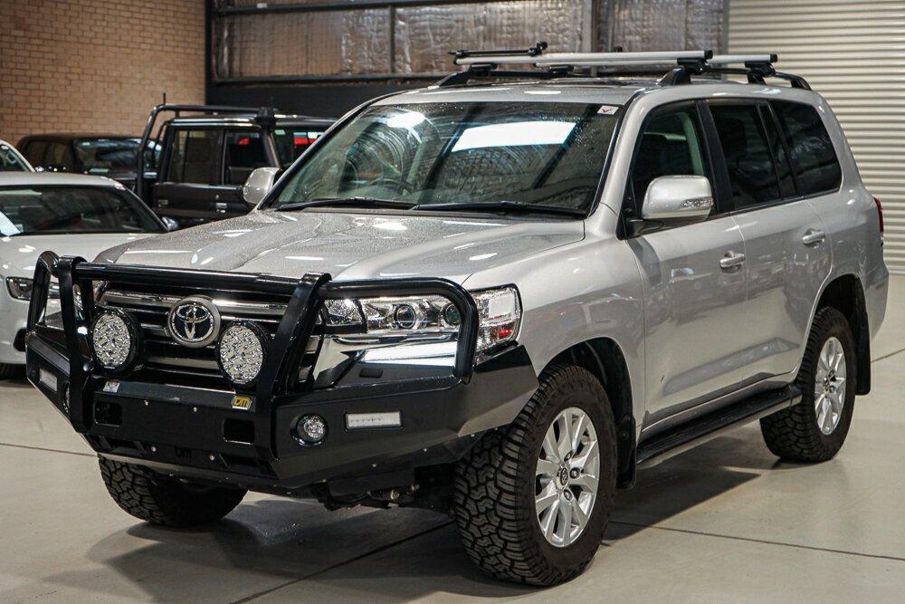 Toyota Landcruiser image 4
