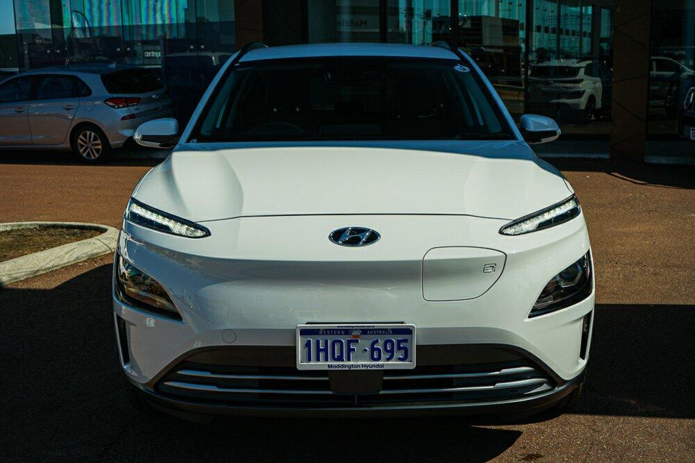 Hyundai Kona image 3