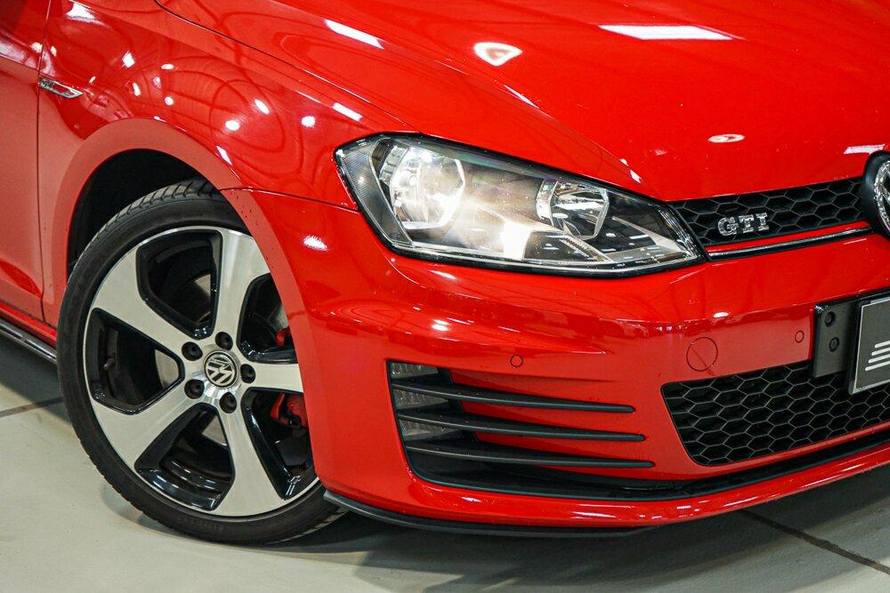 Volkswagen Golf image 2