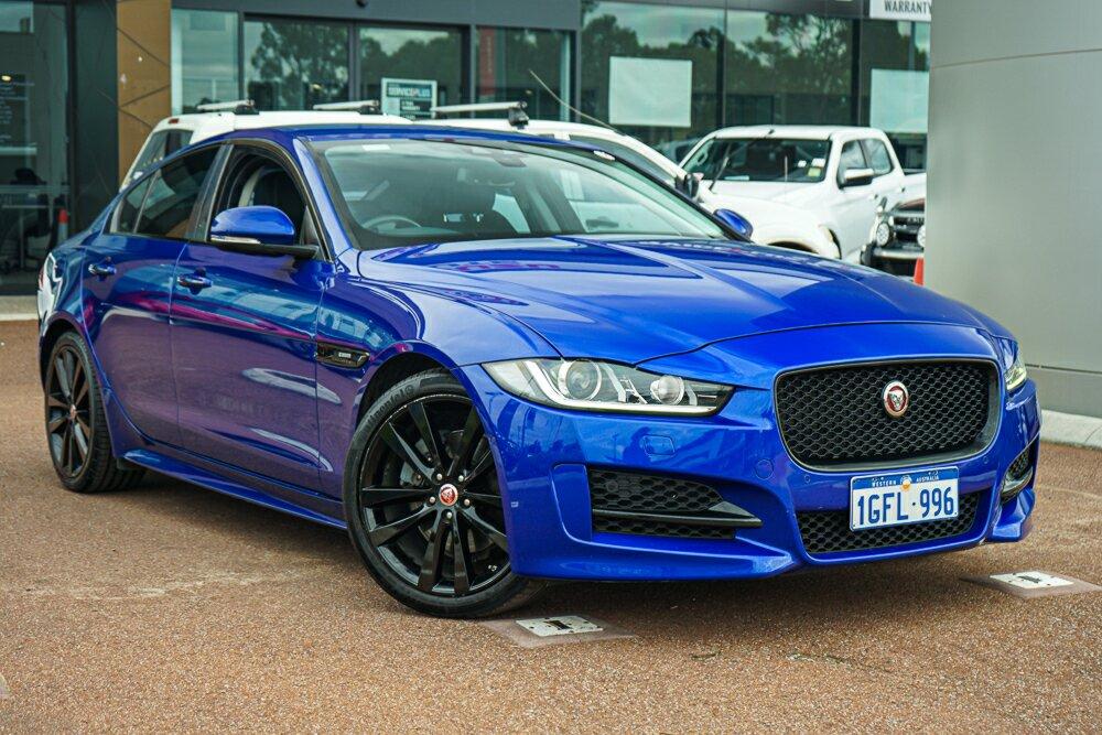 Jaguar Xe image 1