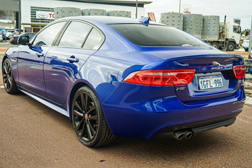 Jaguar Xe image 4