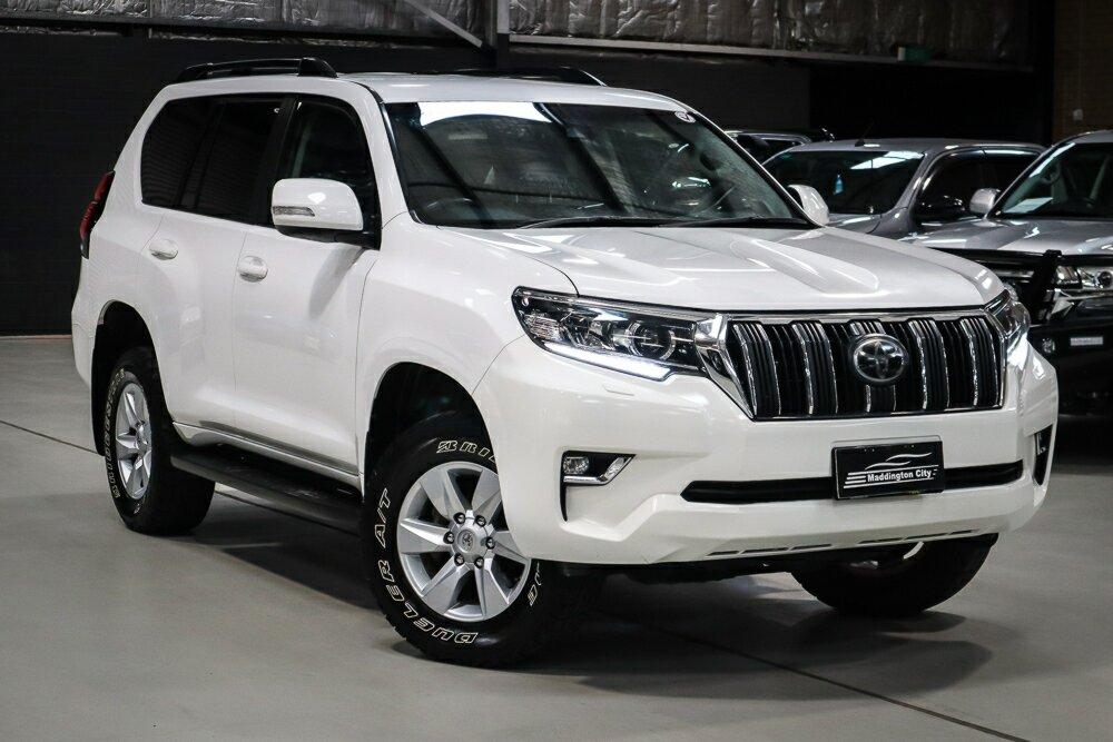 Toyota Landcruiser Prado image 1