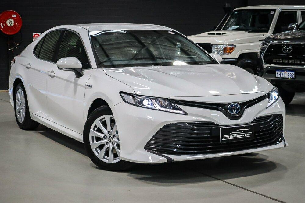 Toyota Camry image 1