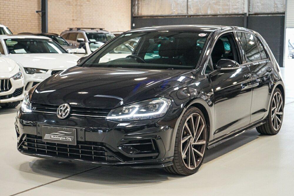 Volkswagen Golf image 4